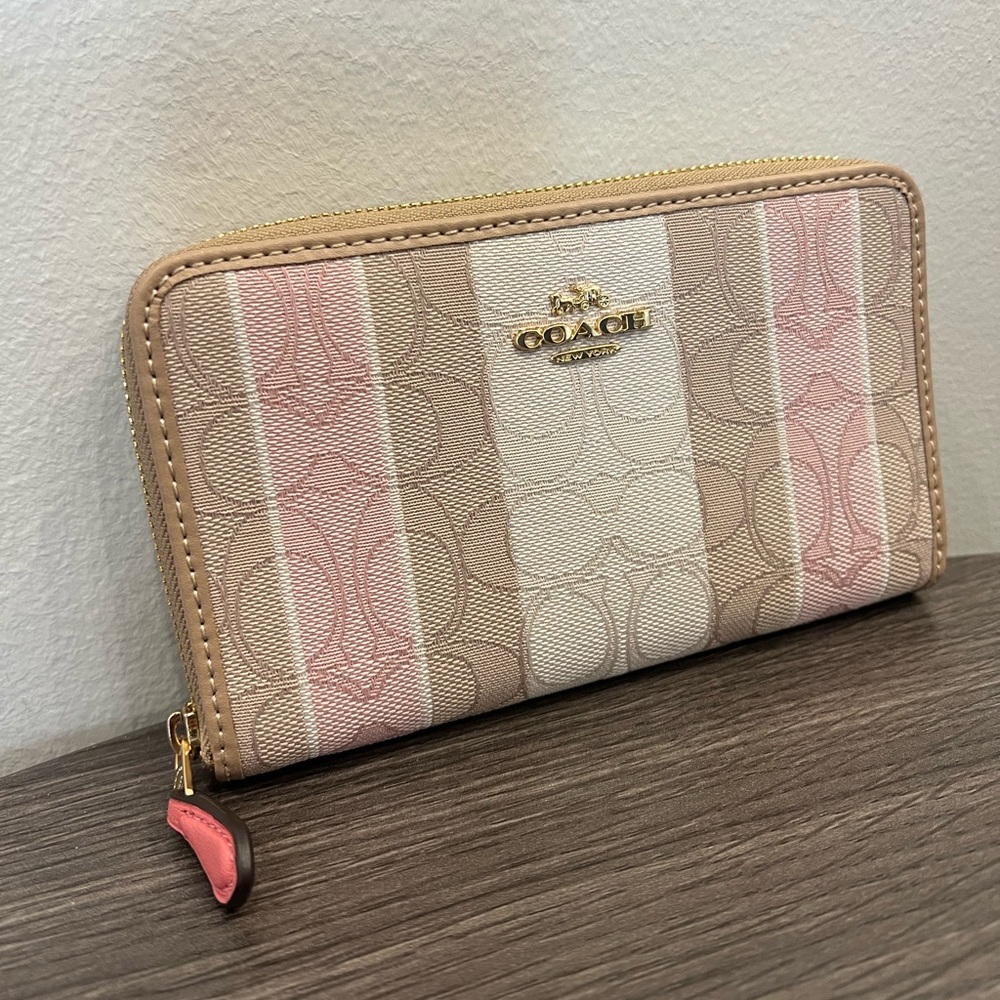 NWOT - Coach Signature Stripe Zip Wallet in Pink, Beige, Cream - Picture 5 of 15